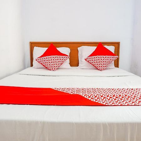 Oyo 569 Cigadung Guest House Syariah Bandung Kültér fotó