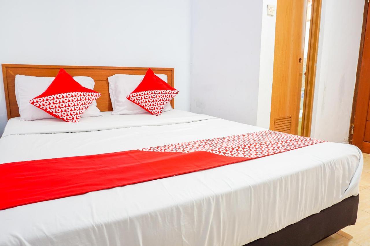 Oyo 569 Cigadung Guest House Syariah Bandung Kültér fotó