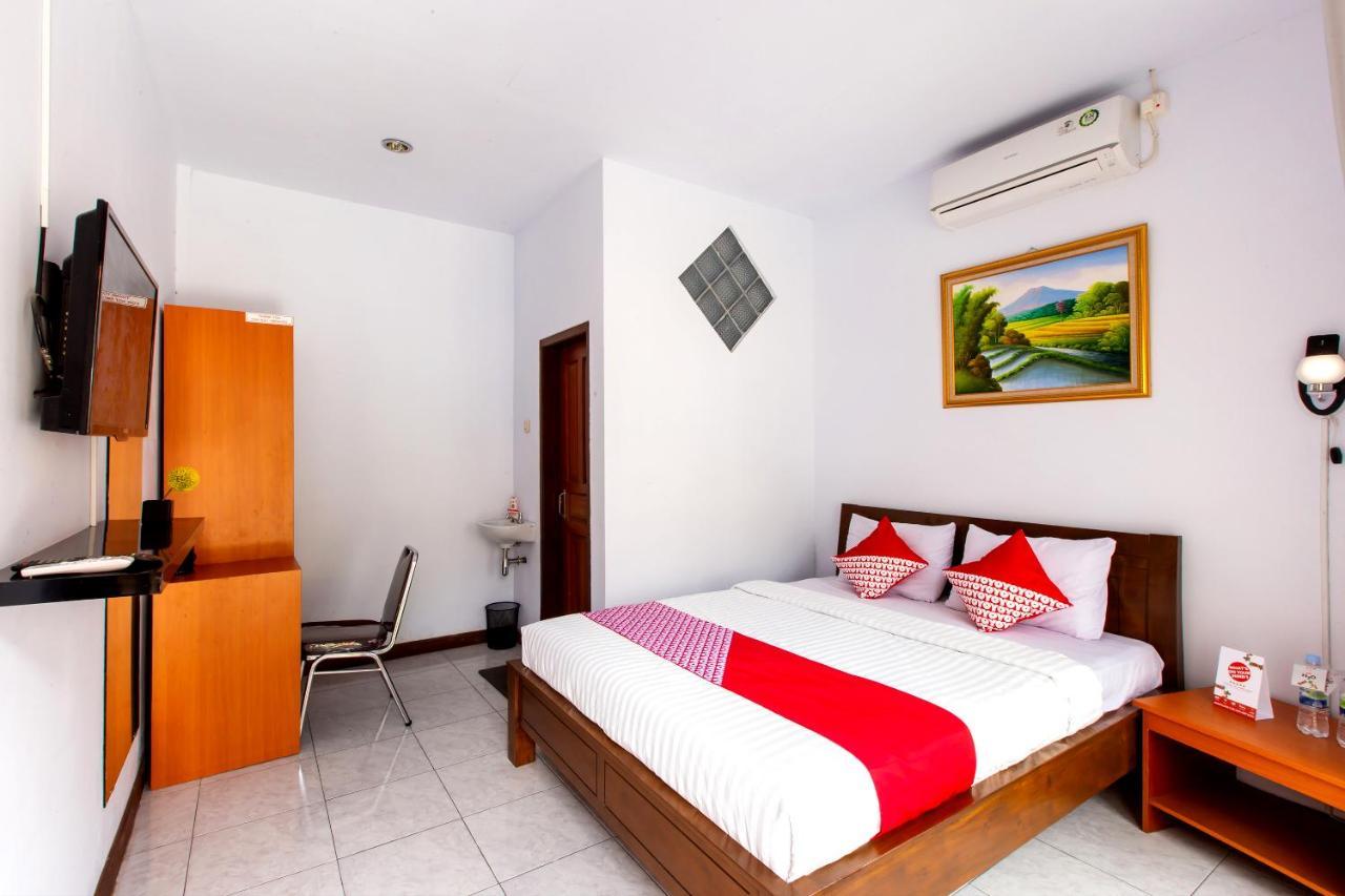 Oyo 569 Cigadung Guest House Syariah Bandung Kültér fotó